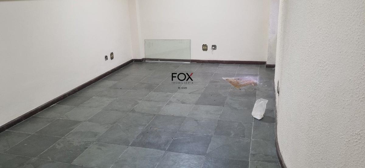 Sala, Santa Efigênia, 0 Quarto, 4 Vagas