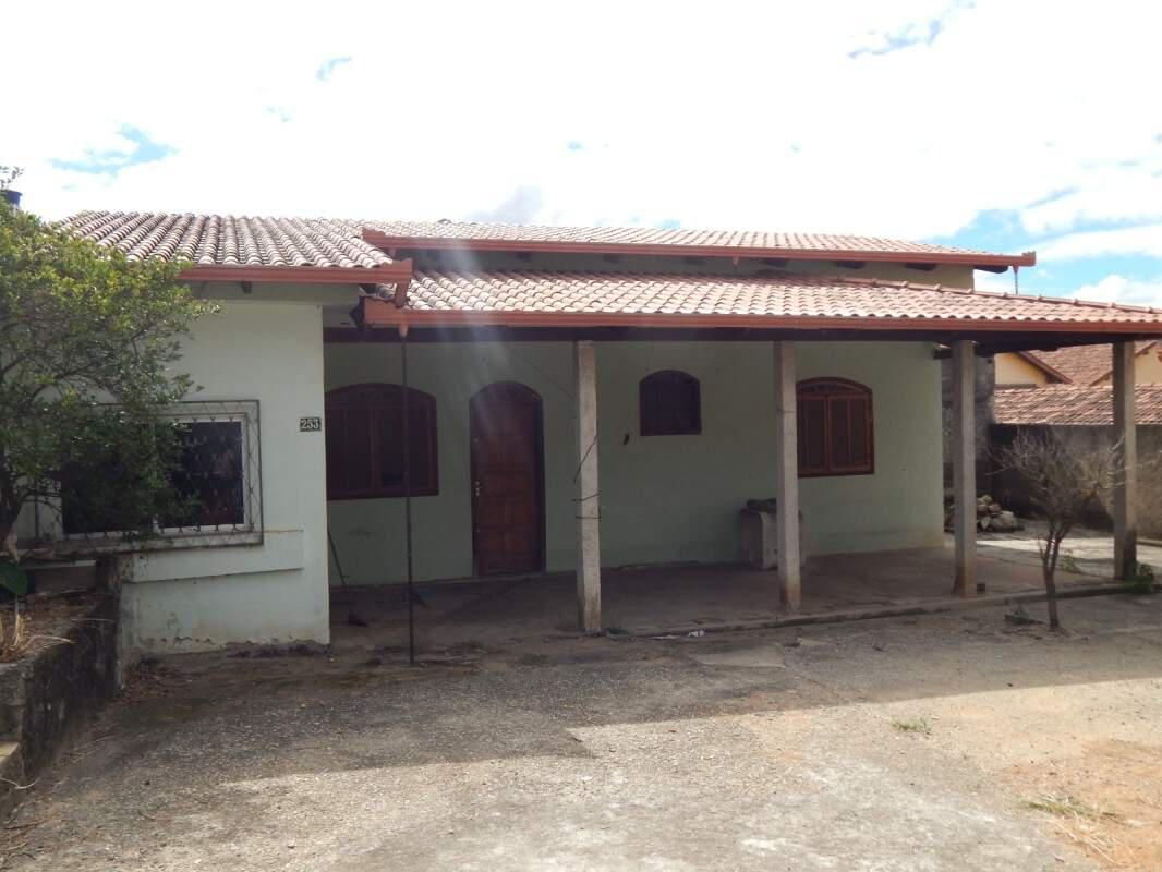 Casa, Novo Eldorado, 3 Quartos, 6 Vagas