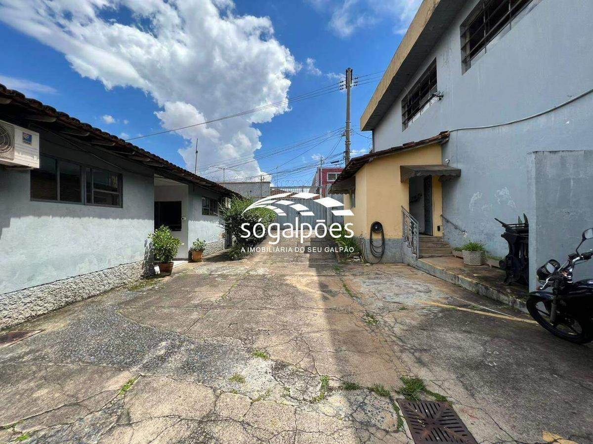 Galpão, Vila Oeste
