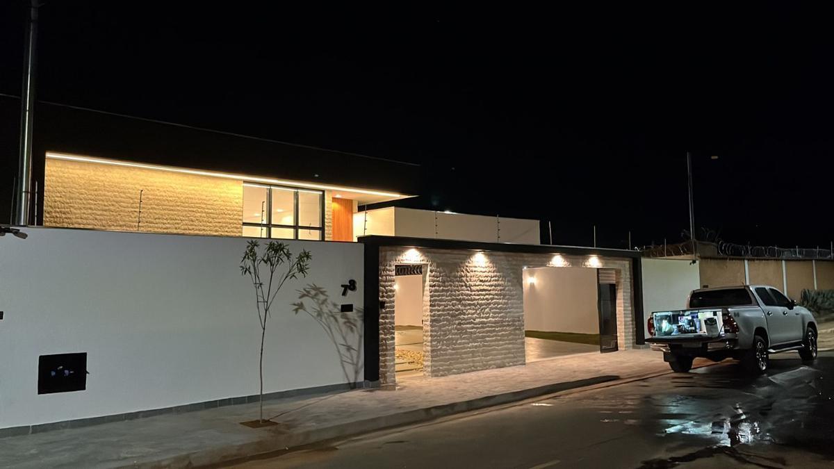 Casa, Joá, 3 Quartos, 4 Vagas, 3 Suítes