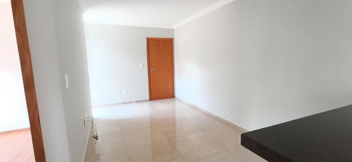 Apartamento, Santa Terezinha, 2 Quartos, 1 Vaga