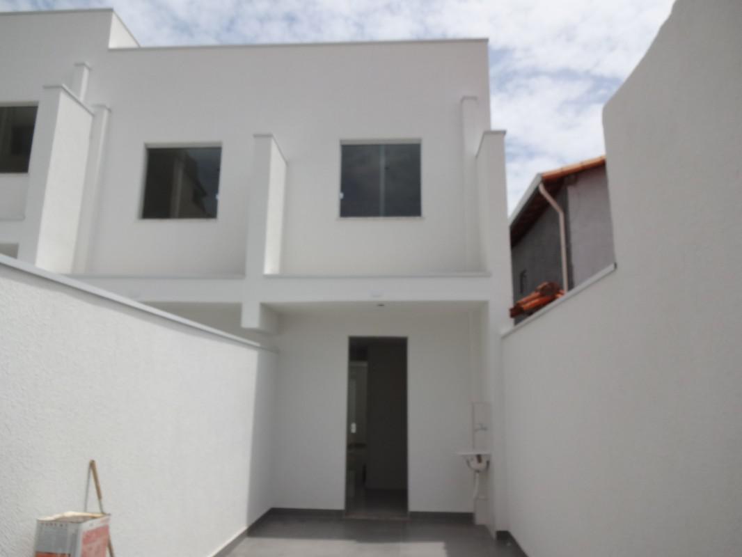 Casa, Jardim Leblon, 2 Quartos, 2 Vagas