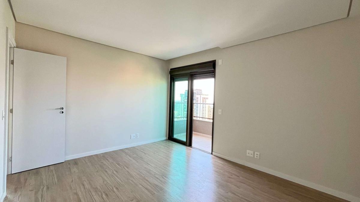 Apartamento, Serra, 4 Quartos, 3 Vagas, 4 Suítes
