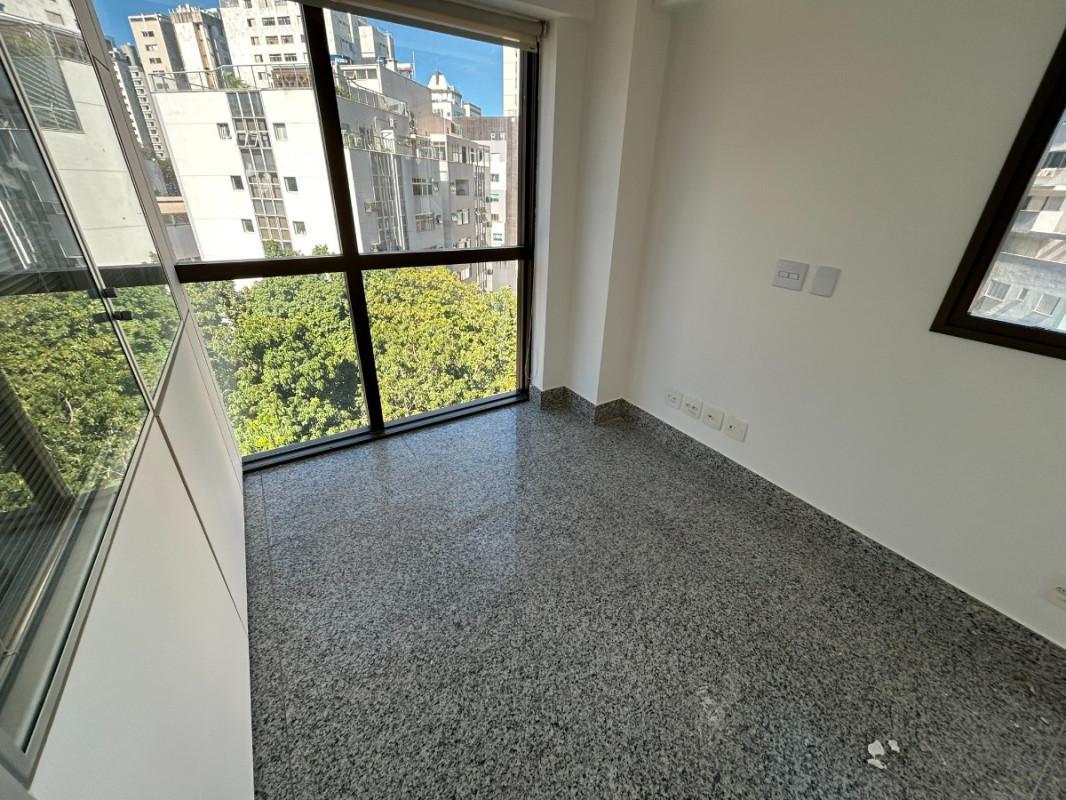 Sala, Savassi, 0 Quarto, 2 Vagas