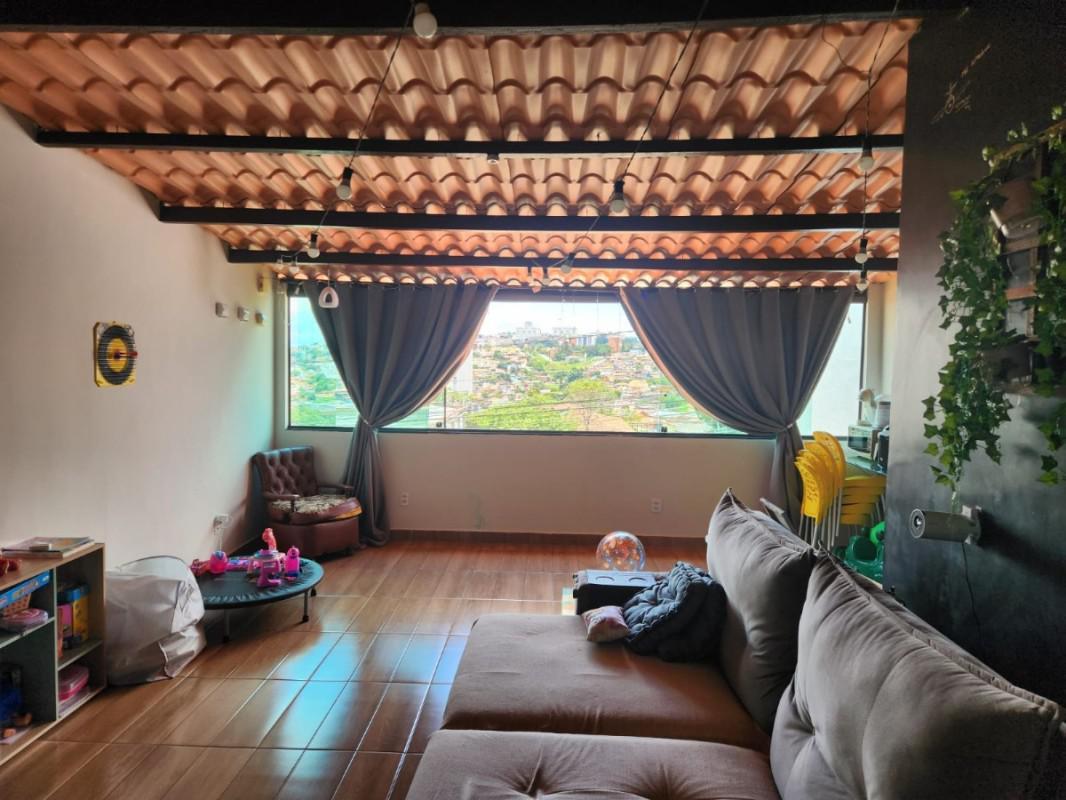 Casa, Palmeiras, 4 Quartos, 2 Vagas, 1 Suíte