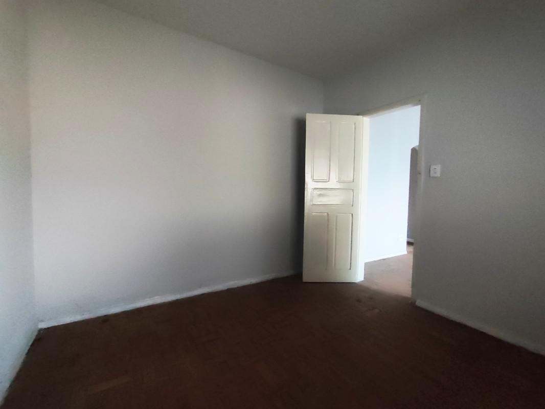 Casa, Sagrada Família, 2 Quartos, 1 Vaga, 1 Suíte