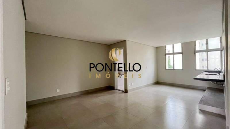 Apartamento, Centro, 2 Quartos, 0 Vaga, 1 Suíte