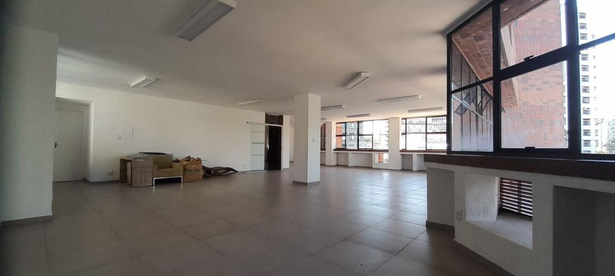 Andar, Savassi, 0 Quarto, 2 Vagas, 0 Suíte