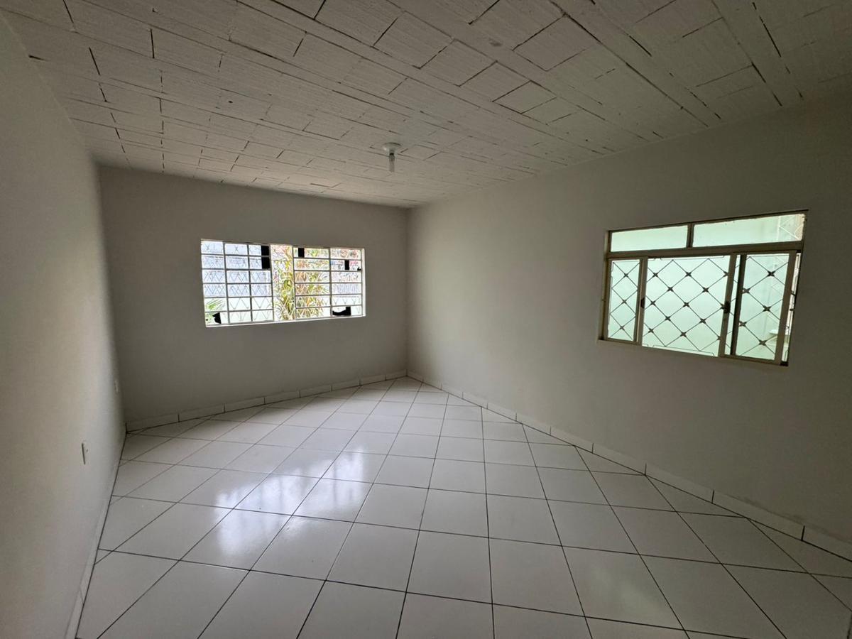 Casa, Colégio Batista, 5 Quartos, 1 Vaga, 1 Suíte
