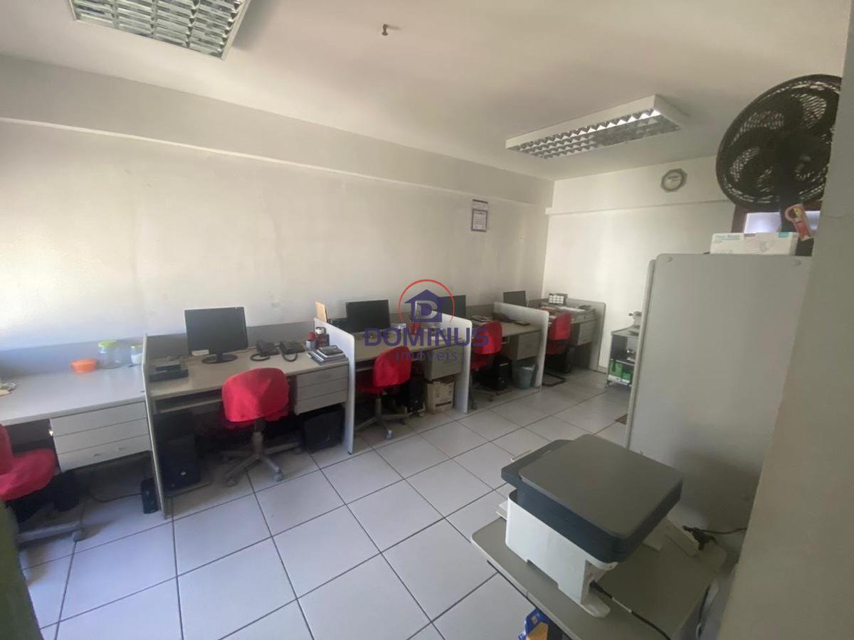 Galpão, Funcionários, 0 Quarto, 0 Vaga