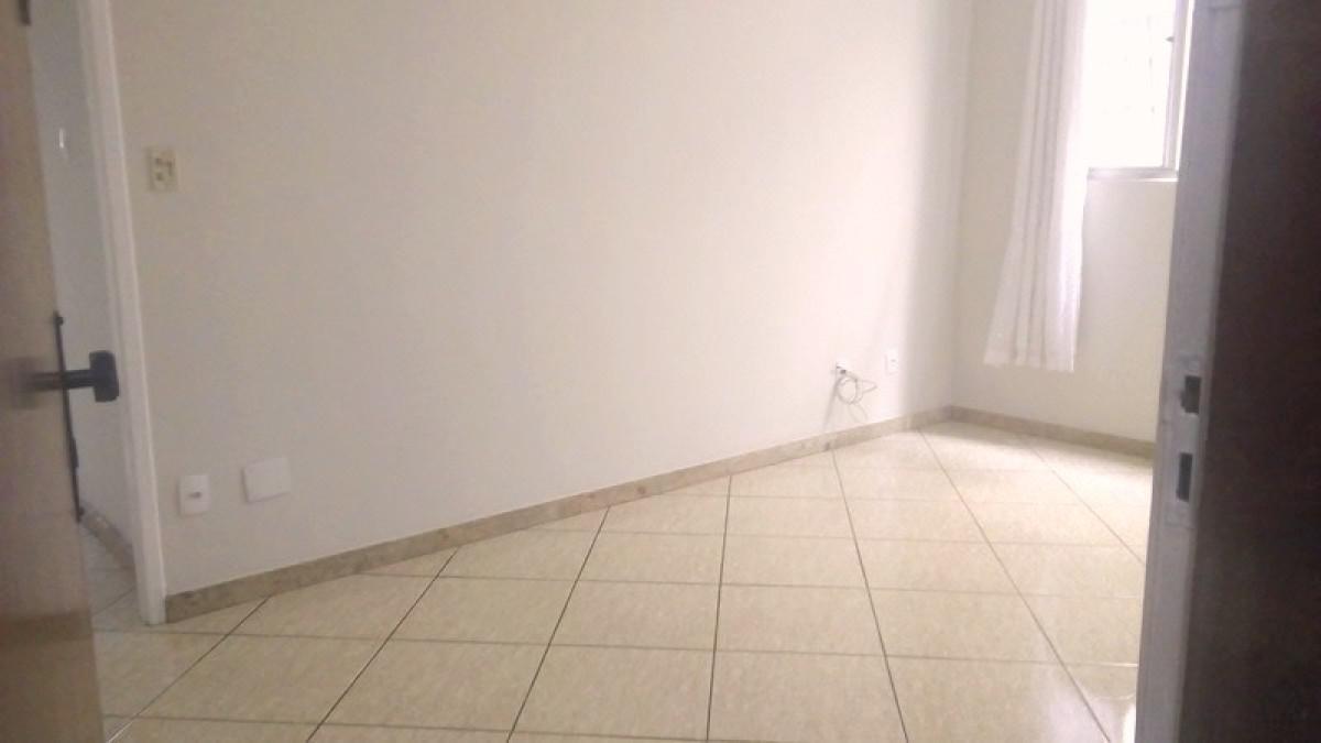 Apartamento, Castelo, 2 Quartos, 1 Vaga