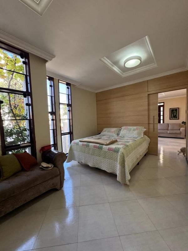 Casa, Paquetá, 4 Quartos, 4 Vagas, 1 Suíte