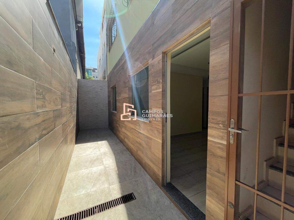 Casa, Cabral, 2 Quartos, 1 Vaga, 1 Suíte