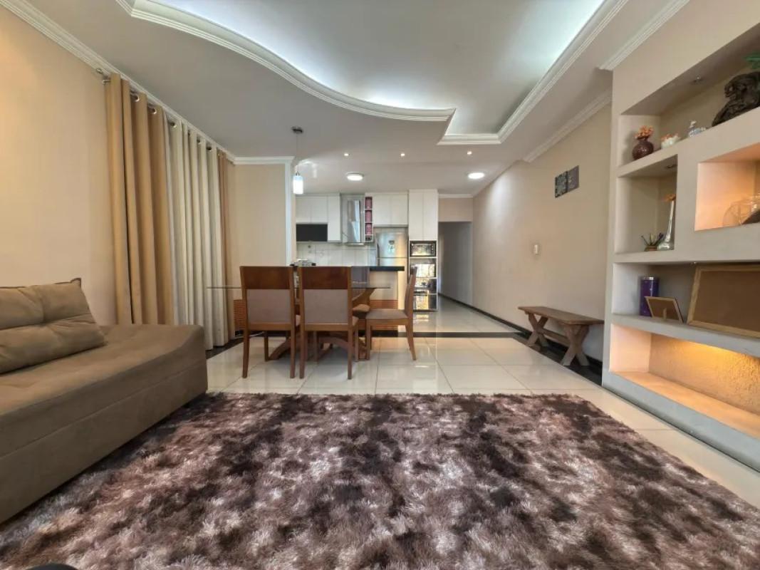 Casa, Santa Mônica, 4 Quartos, 2 Vagas, 2 Suítes