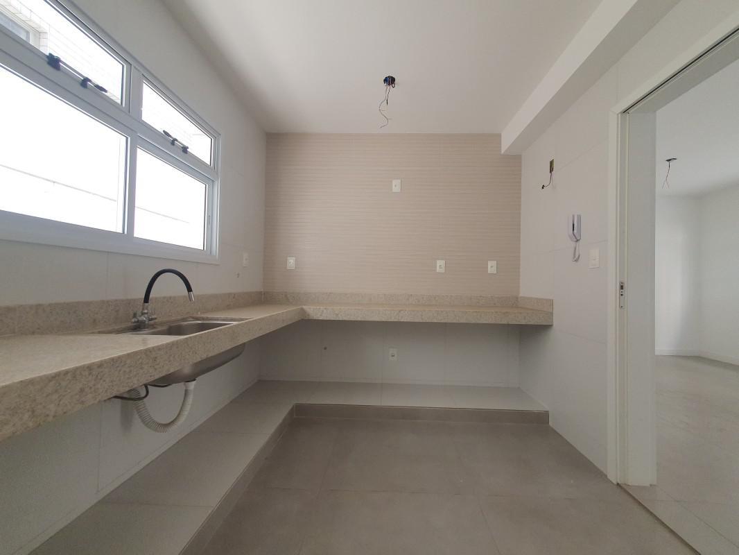 Apartamento, Nova Suíssa, 4 Quartos, 2 Vagas, 2 Suítes