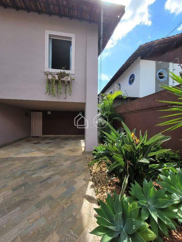 Casa, Ouro Preto, 4 Quartos, 5 Vagas, 1 Suíte