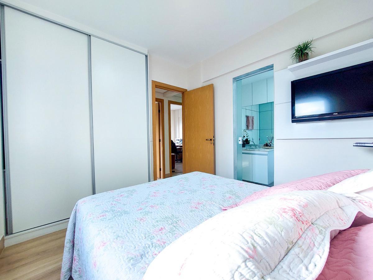 Apartamento, Castelo, 3 Quartos, 2 Vagas, 1 Suíte