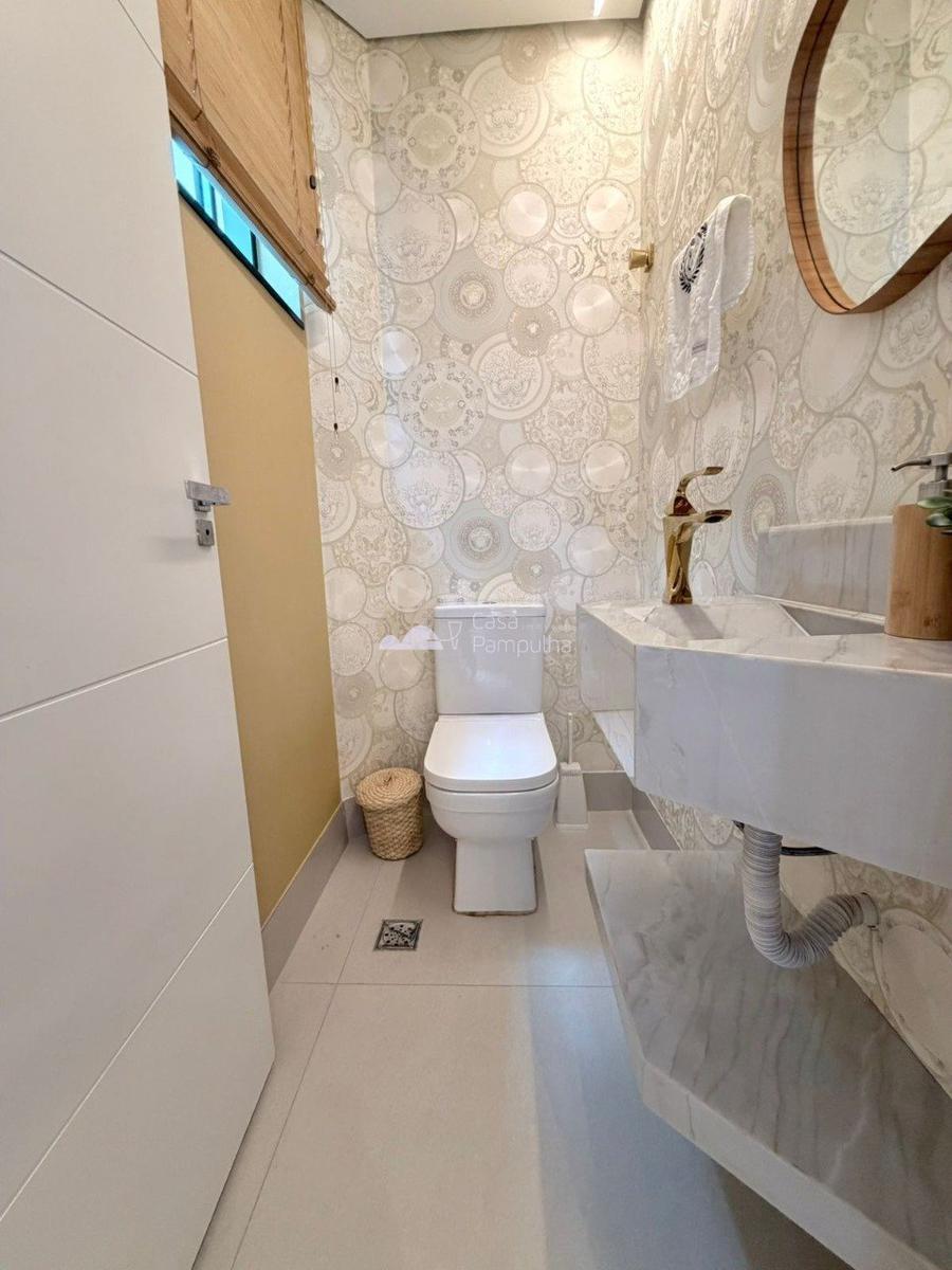 Casa, Planalto, 4 Quartos, 4 Vagas, 3 Suítes