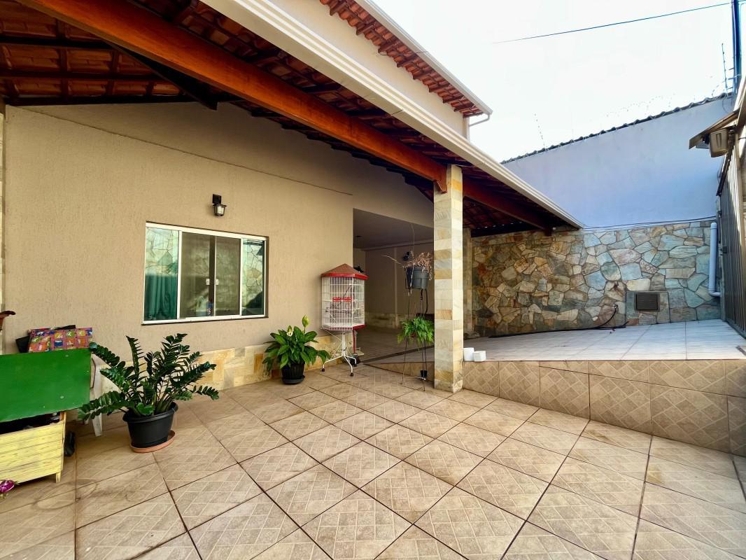 Casa, Parque Recreio, 3 Quartos, 2 Vagas, 3 Suítes