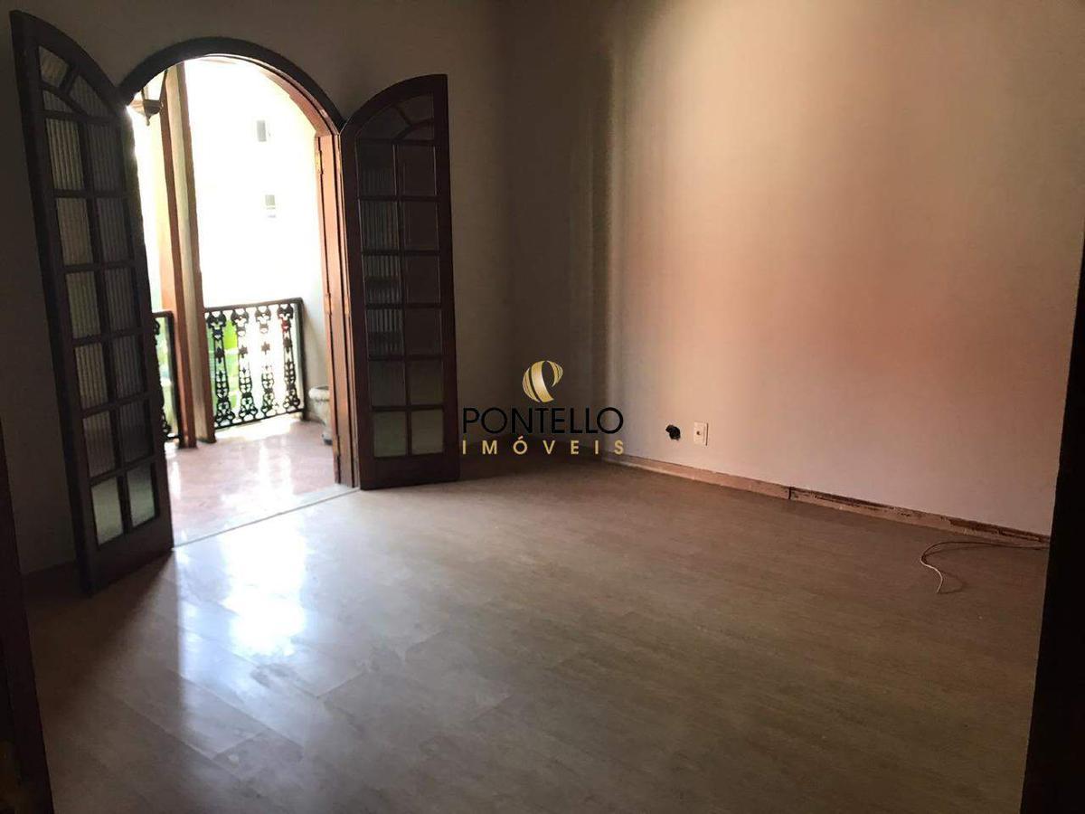 Casa, Centro, 3 Quartos, 0 Vaga, 1 Suíte