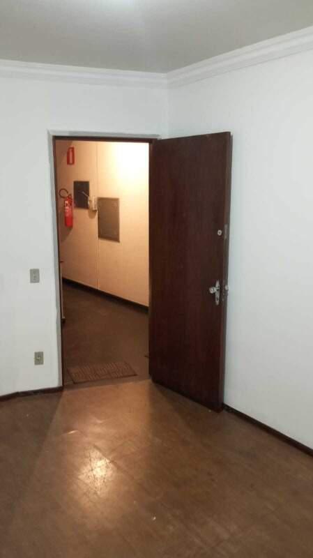 Apartamento, Sagrada Família, 2 Quartos, 1 Vaga