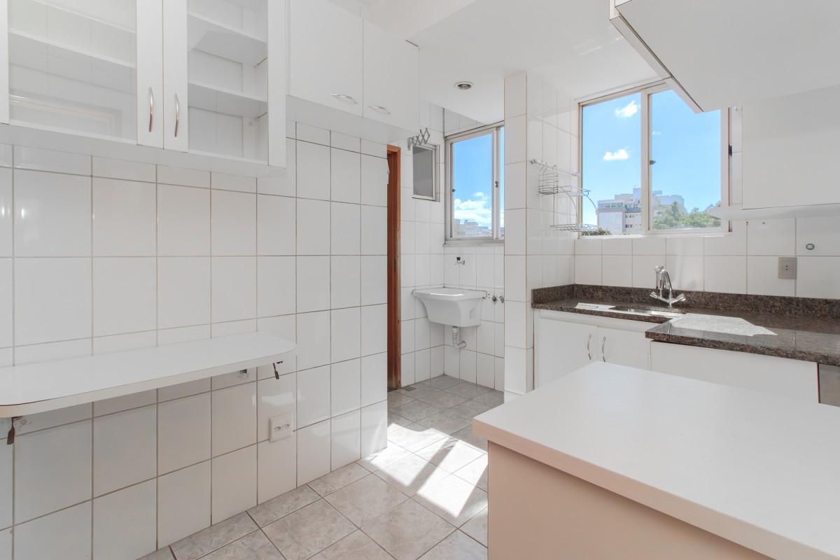 Apartamento, Floresta, 3 Quartos, 2 Vagas, 1 Suíte