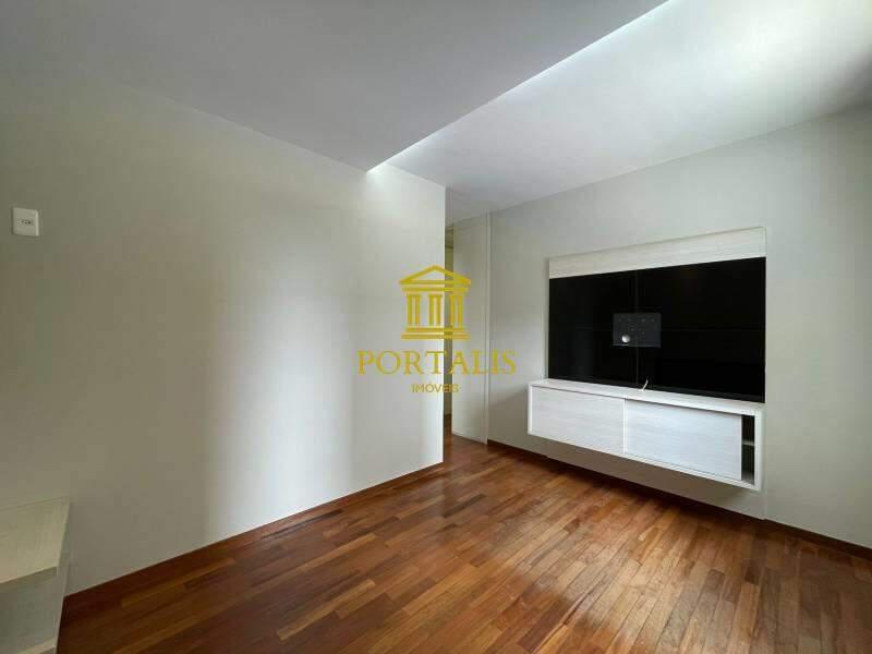 Apartamento, Santo Agostinho, 4 Quartos, 3 Vagas, 1 Suíte