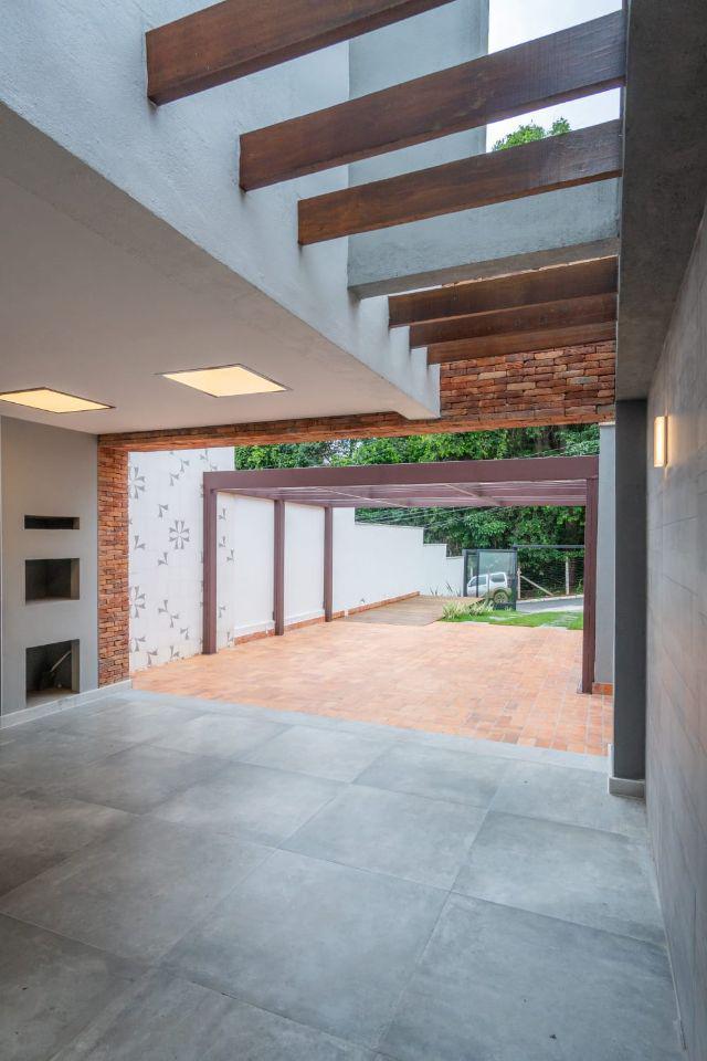 Casa, Planalto, 4 Quartos, 2 Vagas, 1 Suíte