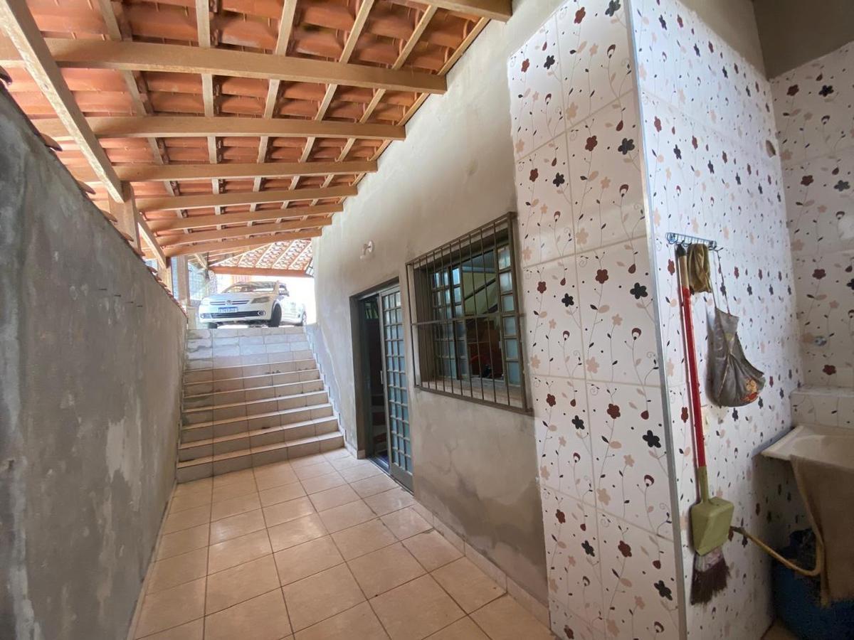 Casa, Jardim Ribeiro, 3 Quartos, 5 Vagas, 2 Suítes