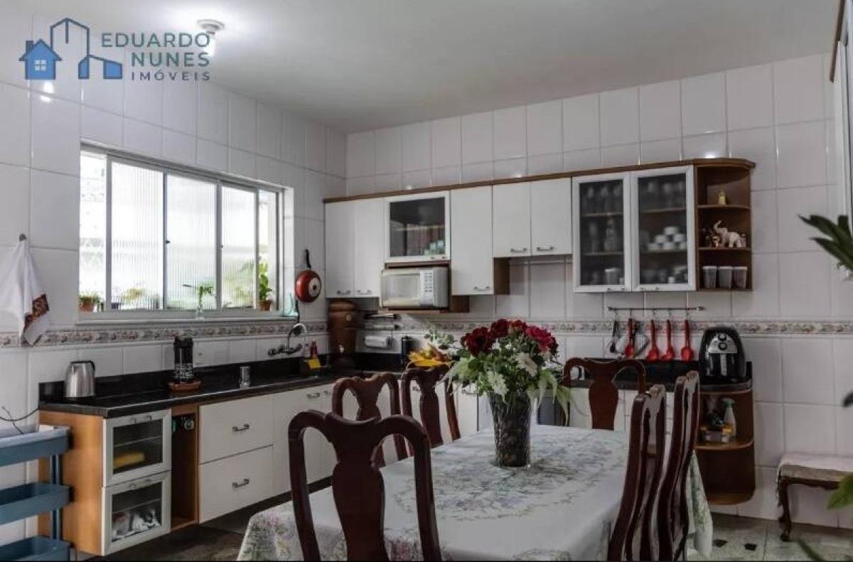 Apartamento, Coração de Jesus, 3 Quartos, 1 Vaga, 1 Suíte