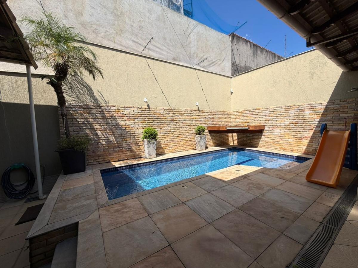 Casa, Jardim Riacho das Pedras, 3 Quartos, 4 Vagas, 1 Suíte