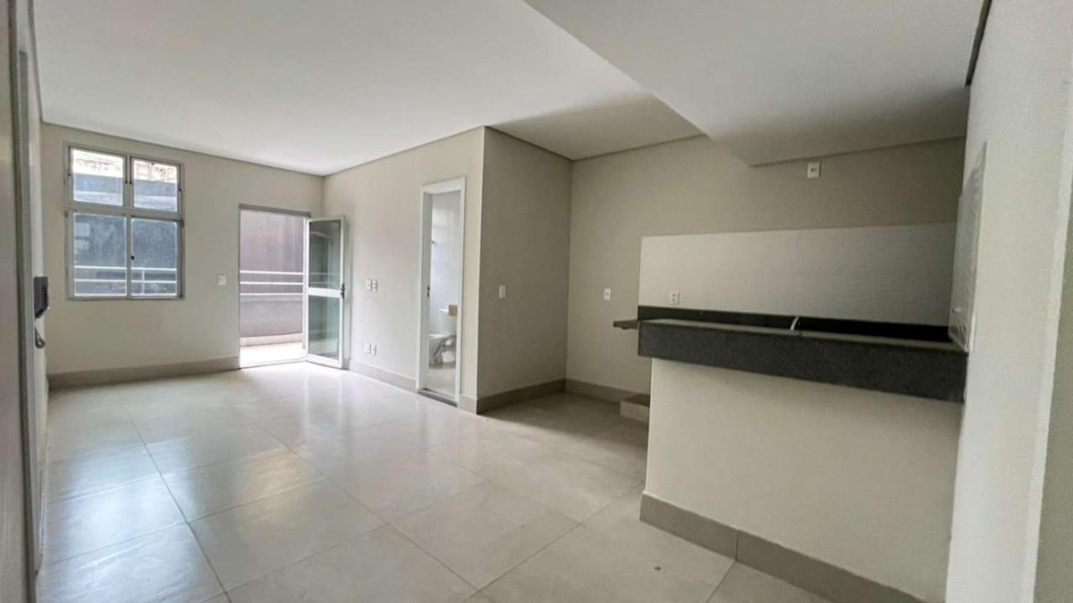 Apartamento, Centro, 2 Quartos, 0 Vaga, 1 Suíte