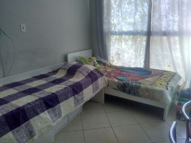 Casa, Parque Maracanã, 2 Quartos, 1 Vaga, 0 Suíte