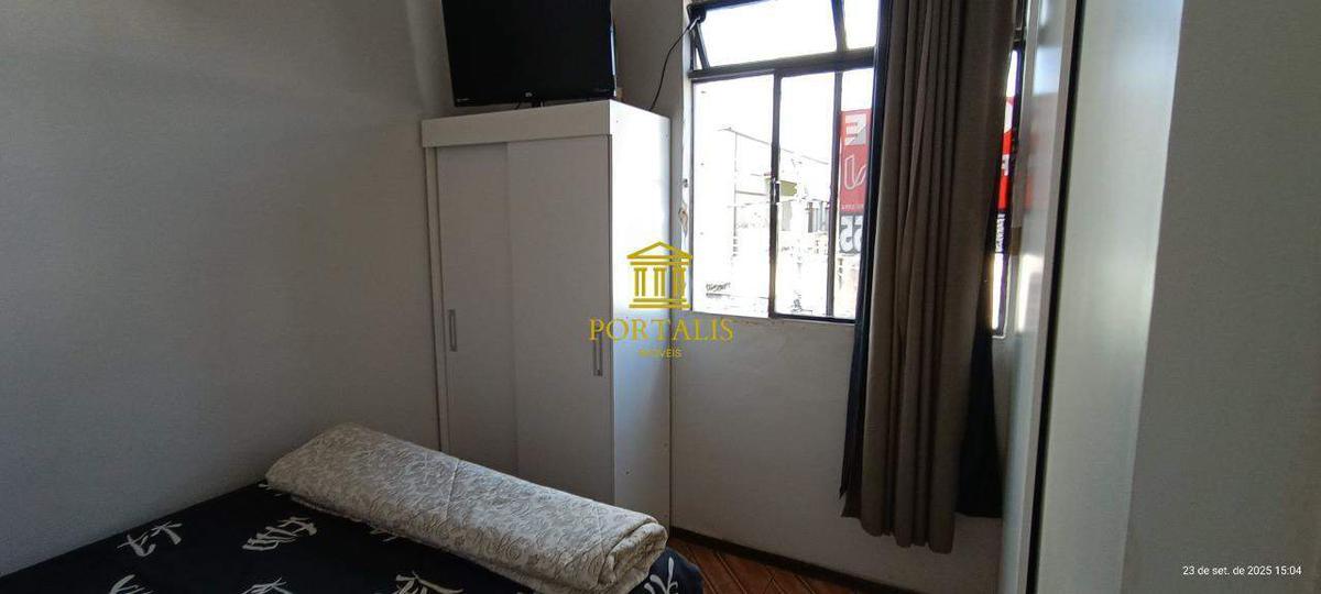 Apartamento, Sagrada Família, 2 Quartos, 1 Vaga