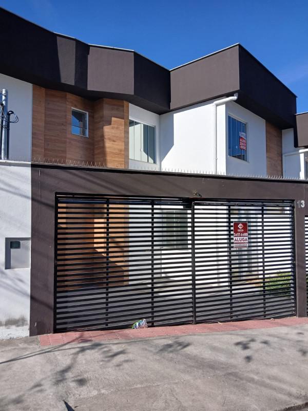 Casa, Planalto, 3 Quartos, 2 Vagas, 1 Suíte