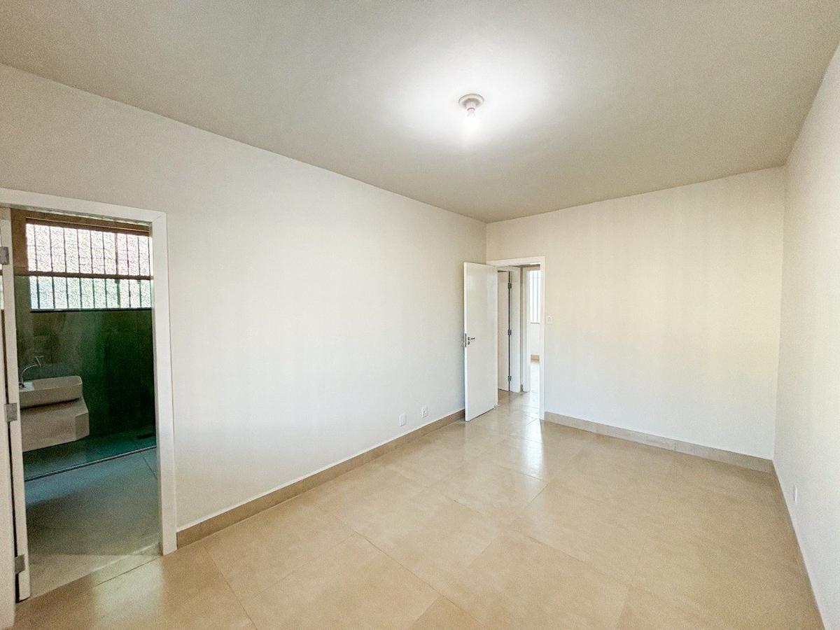 Casa, Serrano, 3 Quartos, 2 Vagas, 1 Suíte