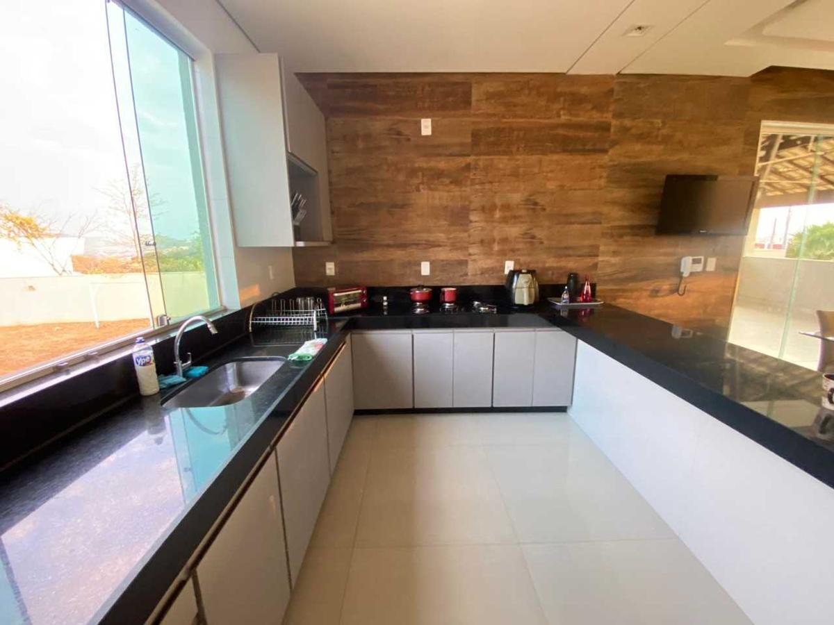 Casa, Lagoa Mansões, 4 Quartos, 4 Vagas, 1 Suíte