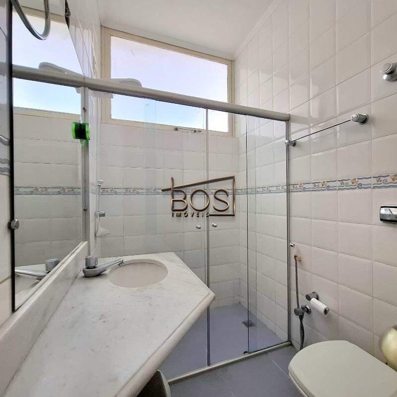 Casa, Serra, 7 Quartos, 5 Vagas, 3 Suítes