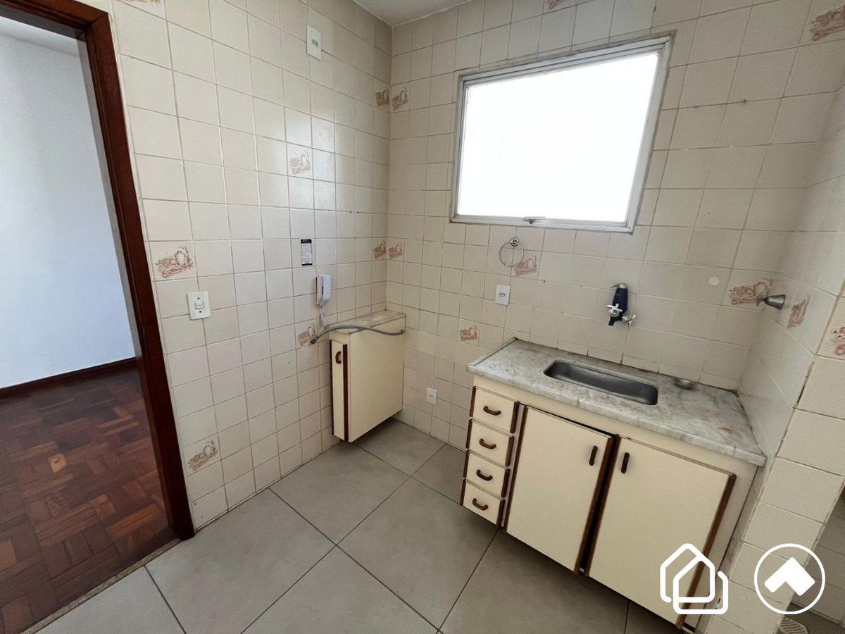 Apartamento, Estoril, 3 Quartos, 1 Vaga