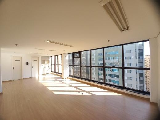 Sala, Centro, 0 Quarto, 1 Vaga