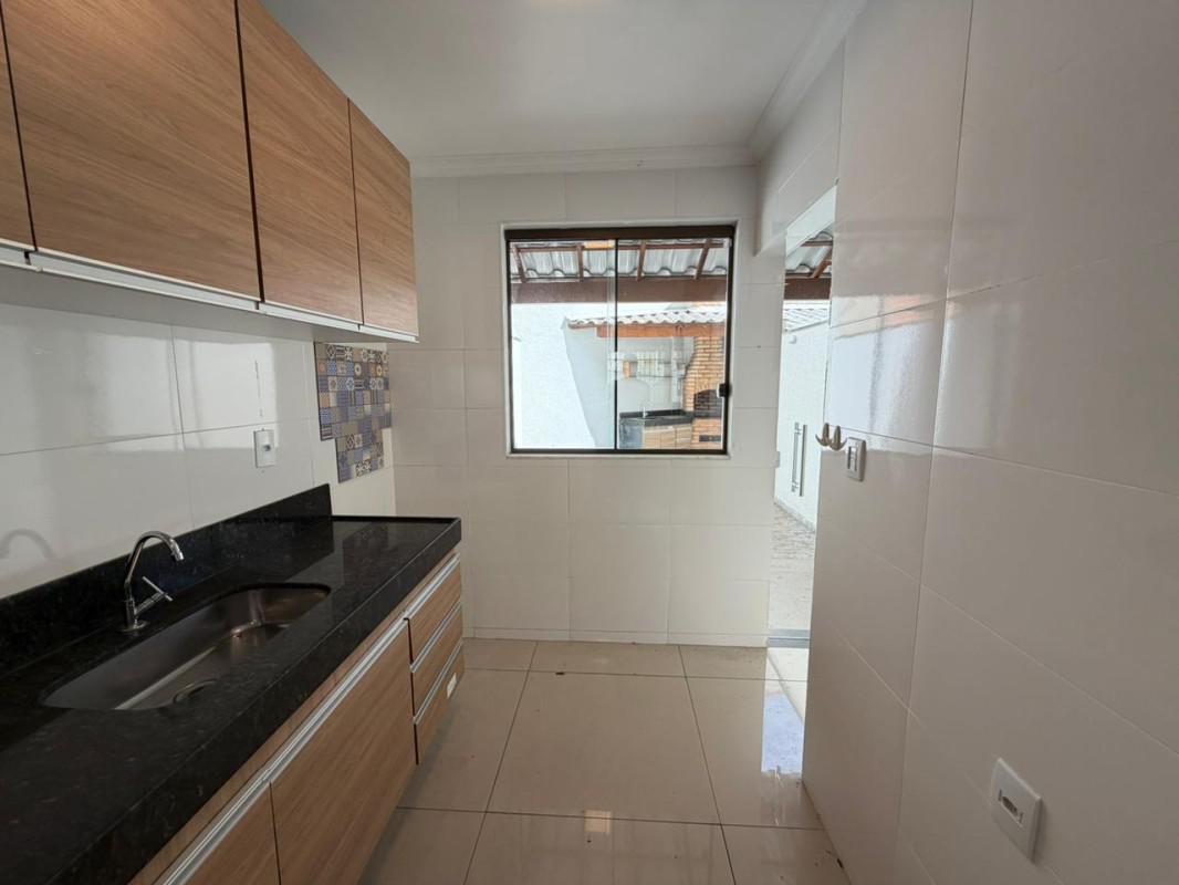 Casa, Santa Branca, 2 Quartos, 3 Vagas