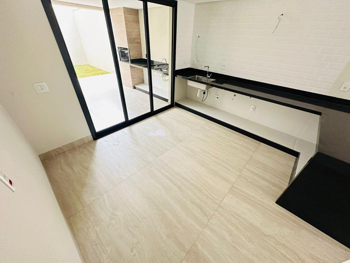 Casa, Jaraguá, 4 Quartos, 3 Vagas, 1 Suíte