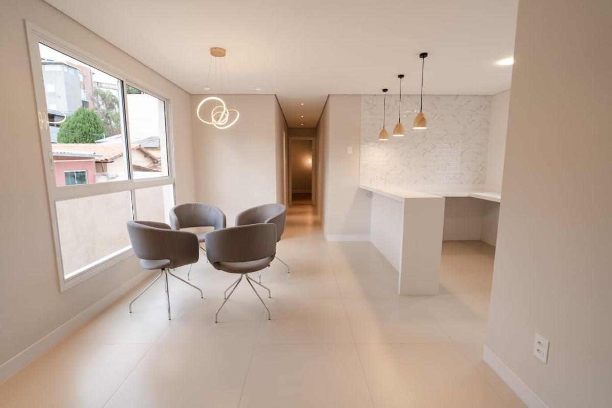 Apartamento, Floresta, 3 Quartos, 2 Vagas, 1 Suíte