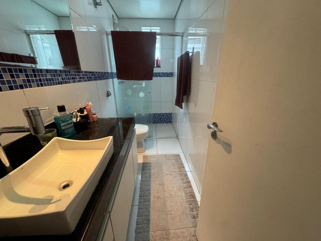 Casa, Planalto, 4 Quartos, 4 Vagas, 1 Suíte