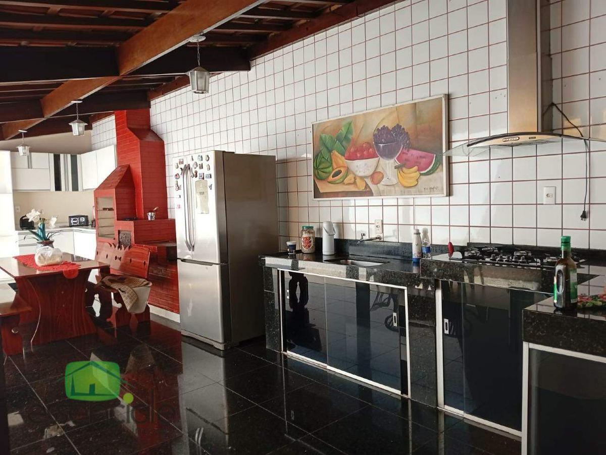 Casa Comercial, Eldorado, 5 Quartos, 4 Vagas, 2 Suítes