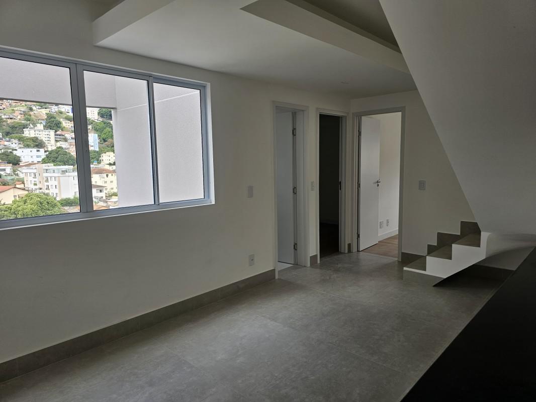 Cobertura, Santa Efigênia, 2 Quartos, 2 Vagas, 1 Suíte