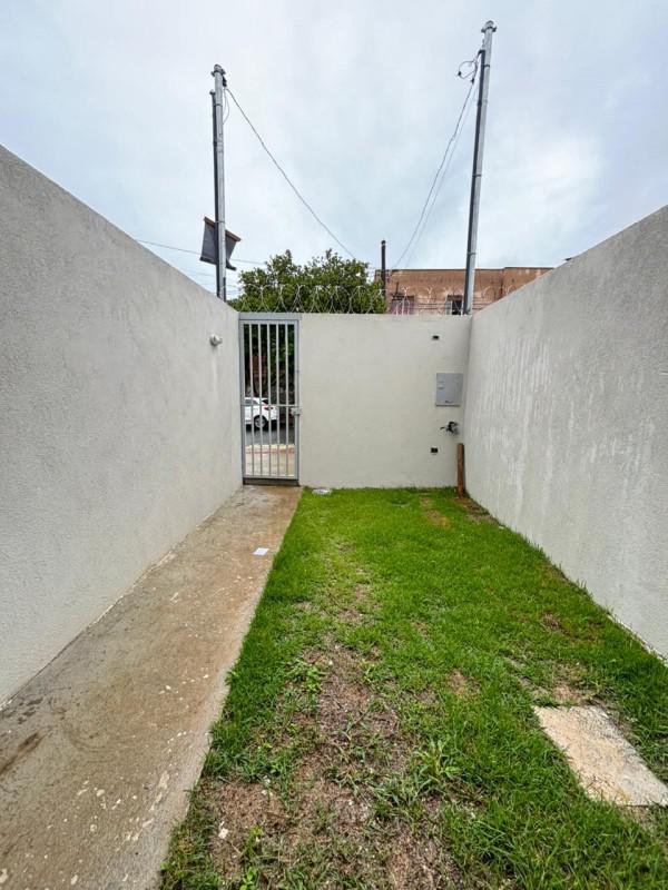 Casa, Piratininga (venda Nova), 2 Quartos, 0 Vaga, 1 Suíte