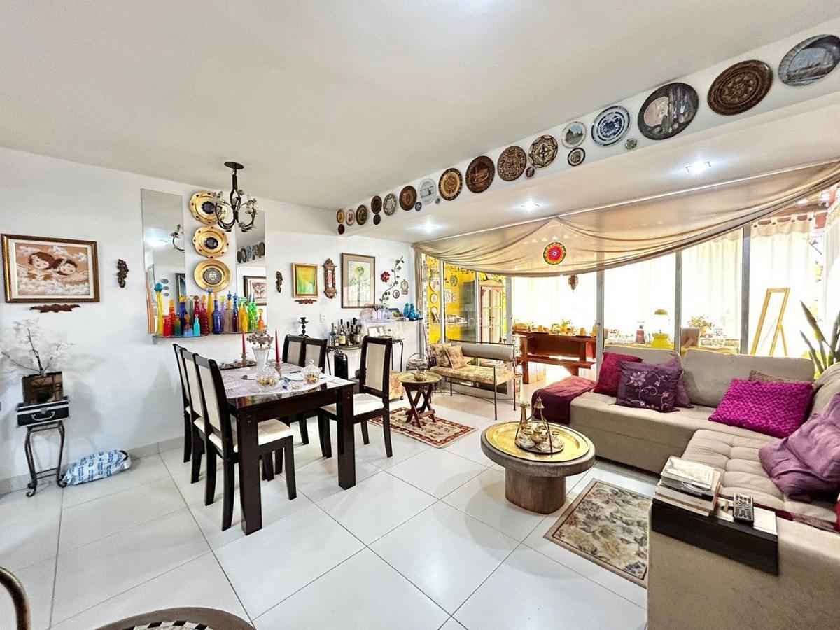 Apartamento, Itapoã, 2 Quartos, 2 Vagas, 1 Suíte