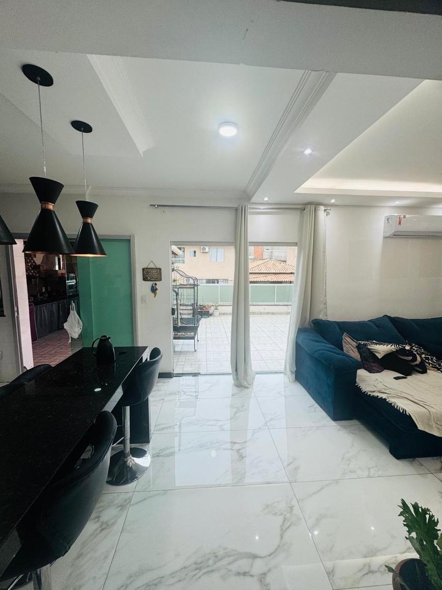 Casa, Parque Xangri-lá, 3 Quartos, 2 Vagas, 1 Suíte