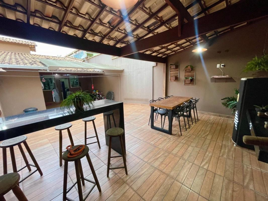 Casa, Parque Xangri-lá, 2 Quartos, 2 Vagas, 1 Suíte